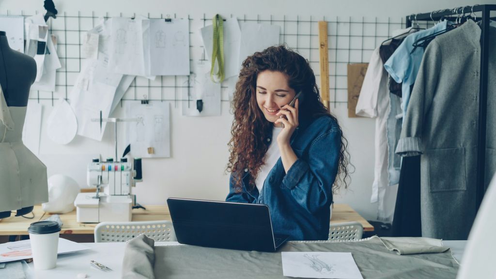 Comptes professionnels pour auto-entrepreneurs : 6 offres comparées sur les frais et la comptabilité intégrée