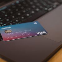 La carte bancaire pour auto-entrepreneur : un outil incontournable