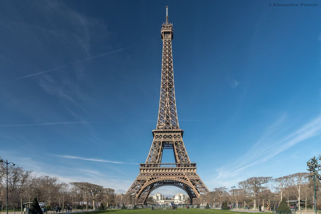A vous les récits de la grande histoire de la Tour Eiffel !