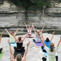 Devenir Professeur de Yoga Auto-Entrepreneur à Feurs : une belle opportunité