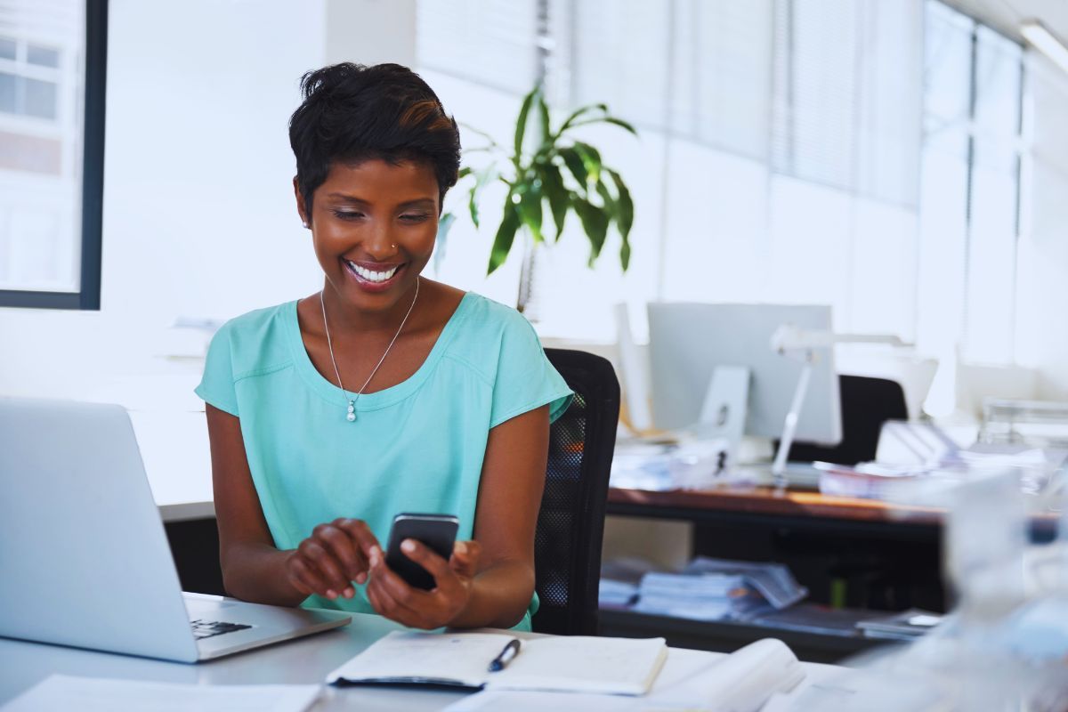 Portage salarial ou micro-entreprise : quel statut choisir ?
