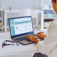 Compte en banque pour micro entrepreneur : obligatoire ?